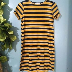 Pink rose t-shirt dress with ruffled hem